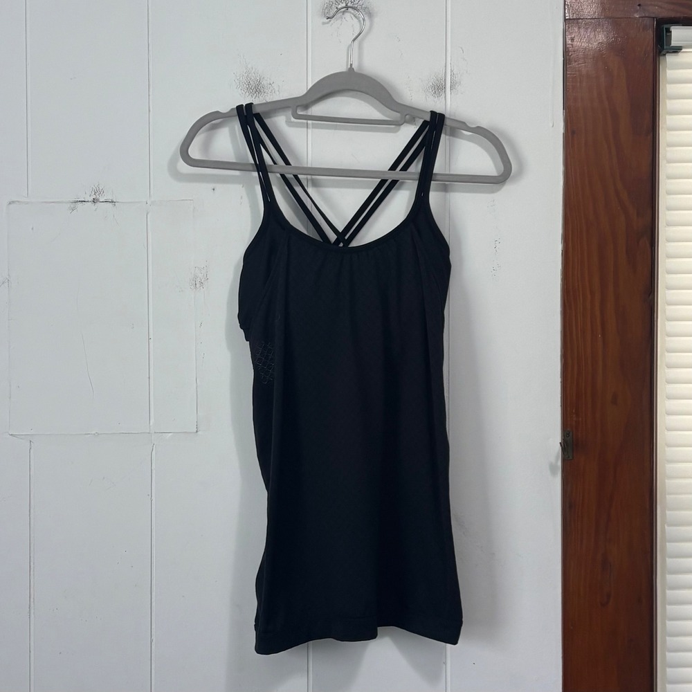 Athleta Black Strappy Criss Cross Back Shelf Bra Tank Top Womens S Tall